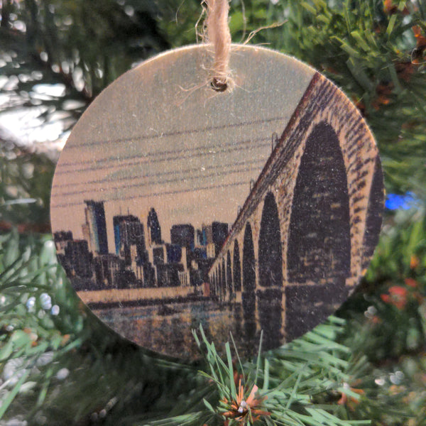 Wood Slice Ornament (24 different MN images)