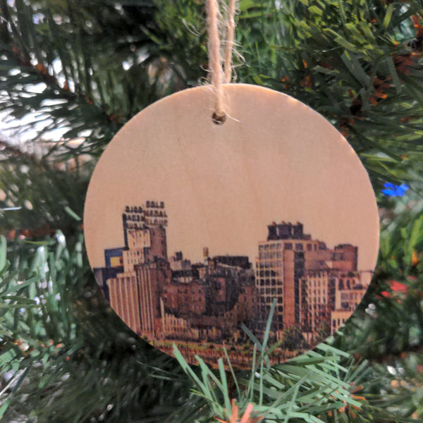 Wood Slice Ornament (24 different MN images)